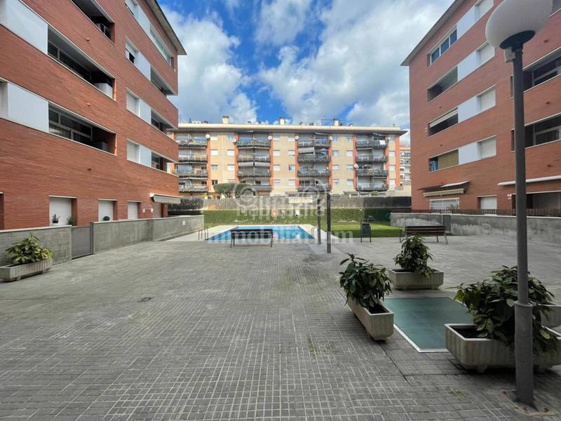Foto e8a46e82-5352-4103-b183-d6e45f8d006f. Estudi amb piscina a Fenals Lloret de Mar