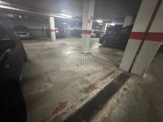 Aparcament cotxe  Narcís macià i domènech 30. Parking en venta en fenals