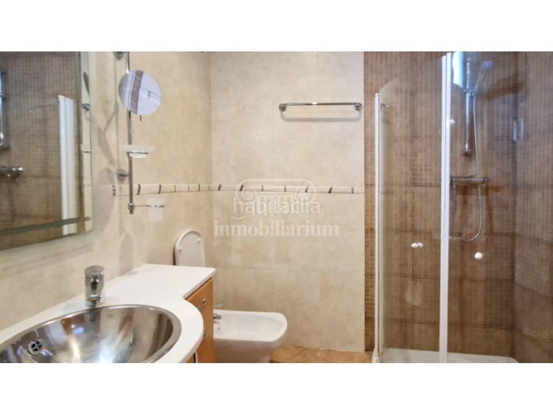 Foto b74289e6-89e1-4421-acd8-87f110e2f3d9. Haus mit heizung parking pool in Roca Grossa Lloret de Mar