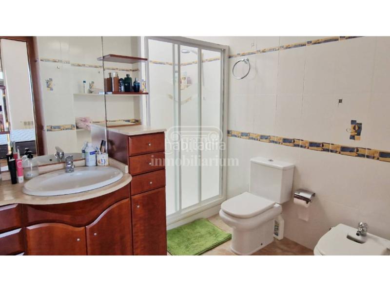 Foto e349a65d-15fb-4097-a862-872170f161ab. Haus mit heizung parking pool in Roca Grossa Lloret de Mar