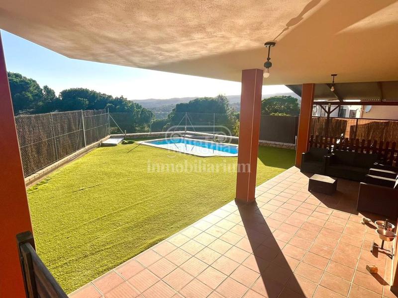 Foto b065f834-ddcb-4eb4-9700-4d3079a565b5. Maison avec chauffage parking piscine dans Lloret Verd - Els Pinars Lloret de Mar