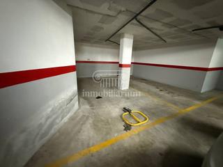 Posto auto  Pere codina i mont. Parking en fenals