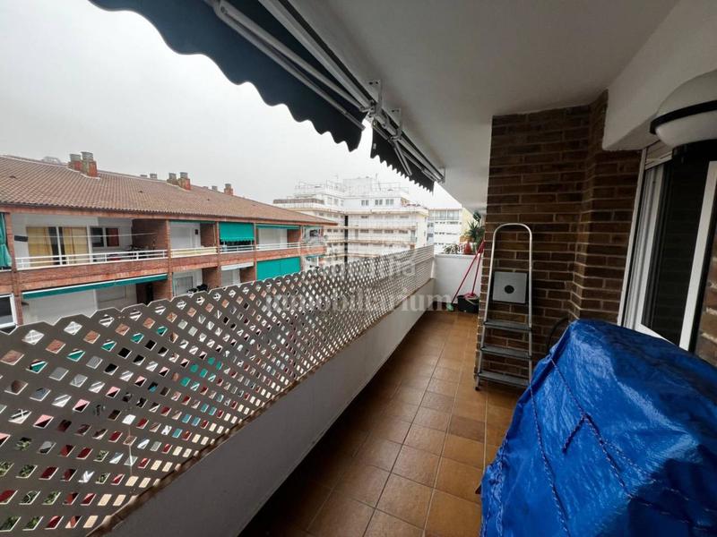 Foto f339deac-cbf0-4dbc-b8c9-dc635752f48d. Appartamento con piscina in Fenals Lloret de Mar