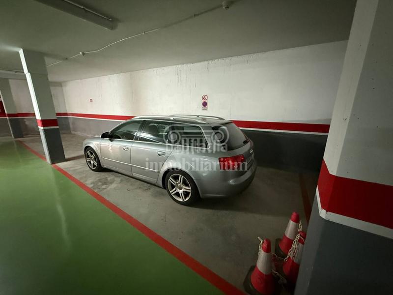 Foto 4522bd3a-56b0-4902-acda-eb76ad1df762. Car parking in Fenals Lloret de Mar