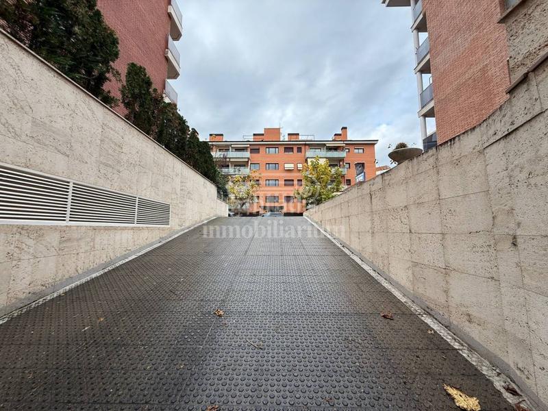 Foto ee2fb666-b996-4036-b954-86080d788cd4. Car parking in Fenals Lloret de Mar