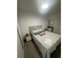 Piso  Calle francesc torrescassana. Piso reformado 3 hab. en el molino