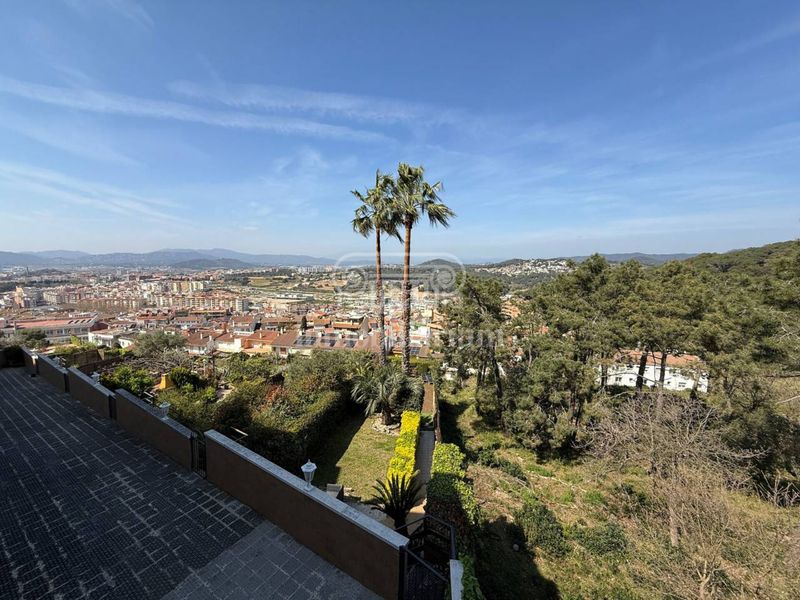 Foto 2670382c-c426-4523-9385-fdbd031bfe18. Casa amb calefacció aparcament piscina a Mont Ferrant-Joan Carles I Blanes