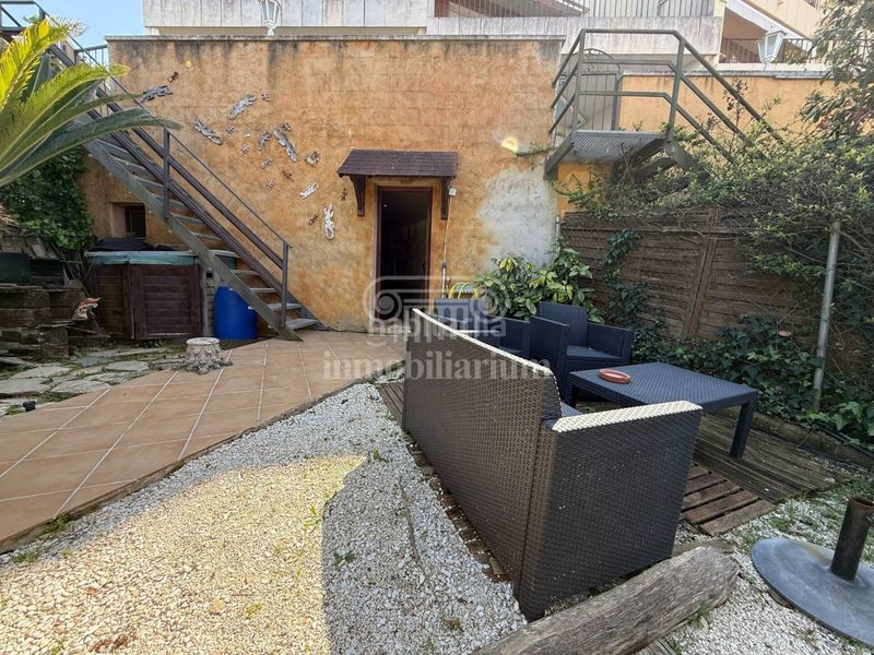 Foto b111b119-d33f-481f-aab1-442b7c188d23. Casa amb calefacció aparcament piscina a Mont Ferrant-Joan Carles I Blanes