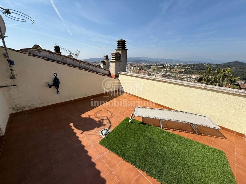 Foto c5d9dbe2-d37a-4acb-a908-2d6434f7960e. Casa amb calefacció aparcament piscina a Mont Ferrant-Joan Carles I Blanes