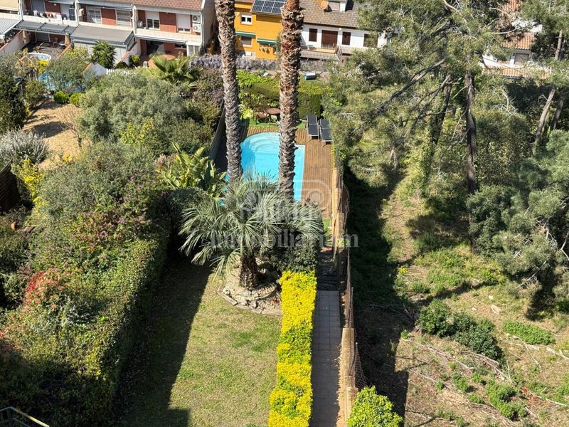 Foto d781a2de-0a2f-4320-8d0e-bf2bee698b95. Casa amb calefacció aparcament piscina a Mont Ferrant-Joan Carles I Blanes