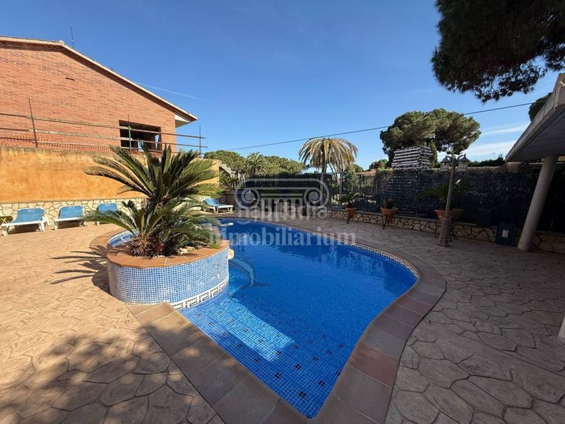 Foto 4f2f311f-4aaf-4d5a-be87-c482ba6a5904. Casa amb calefacció aparcament piscina a Mas Mora-Sant Daniel Tordera