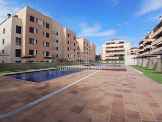 Appartamento  Calle can xanca. Piso de tres habitaciones en santa clotilde.