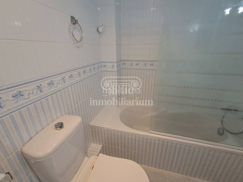 Foto ea8e3577-15e2-4478-a868-38e8e233a62c. Pis amb calefacció piscina a Fenals Lloret de Mar