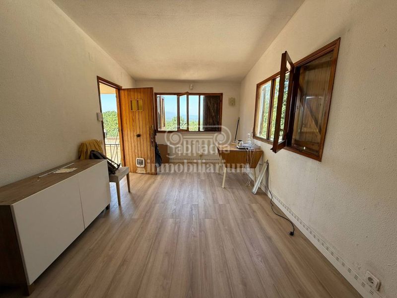 Foto 8a2e292b-5b27-45f2-af8b-835f039cbc2a. Casa amb aparcament a Terrafortuna - Puig Ventós Vidreres