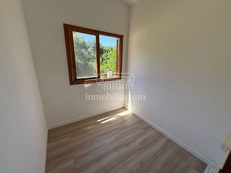 Foto e5b0bbe7-13d8-43e2-8fe6-c7291ad15018. Casa amb aparcament a Terrafortuna - Puig Ventós Vidreres