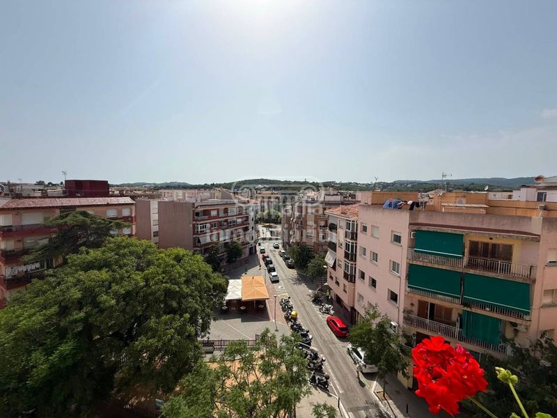 Foto c7ba1bb2-d6fc-4de9-bcd6-0fe1c6cf56bf. Àtic amb calefacció a El Molí-El Rieral Lloret de Mar
