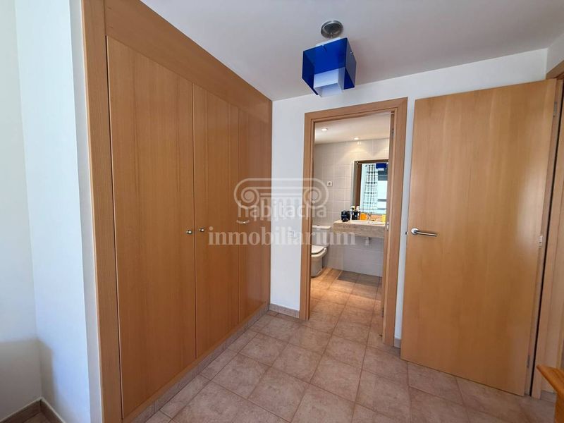 Foto fd26fa99-0e65-4078-b0c8-3352878fa644. Àtic amb calefacció aparcament piscina a Fenals Lloret de Mar