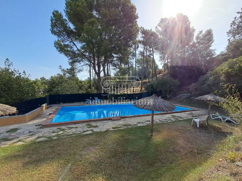 Foto 78a3ffb4-8065-4ce8-9056-0ed9bb46a334. Xalet amb calefacció aparcament piscina a Santa Clotilde Lloret de Mar