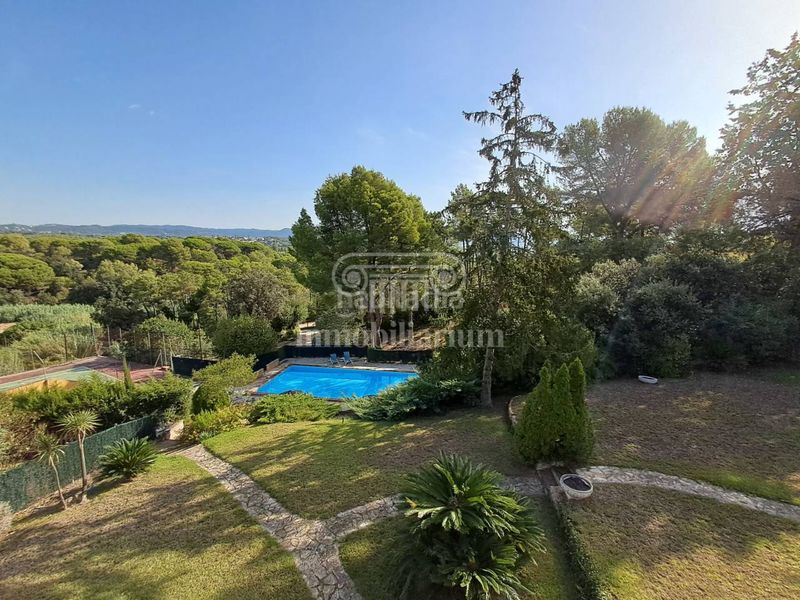 Foto c3debb8e-1e56-46e0-8ca2-dbe09e069529. Xalet amb calefacció aparcament piscina a Santa Clotilde Lloret de Mar