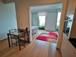 Alquiler Piso  Carrer de la santa creu. Alquiler apartamento luminoso y tranquilo en gracia