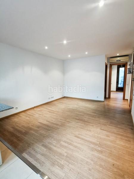 Foto 4b6ee9b8-eda6-49bc-ae6d-60ada751908e. Pis a Fort Pienc Barcelona