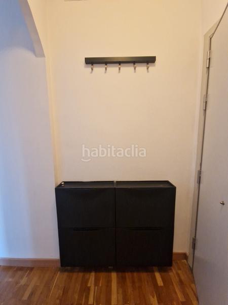 Foto cf84bc01-98b6-45ed-a3ff-12f77e711643. Alquiler piso se alquila bonito piso con dos suites reformado y equipado en Barcelona