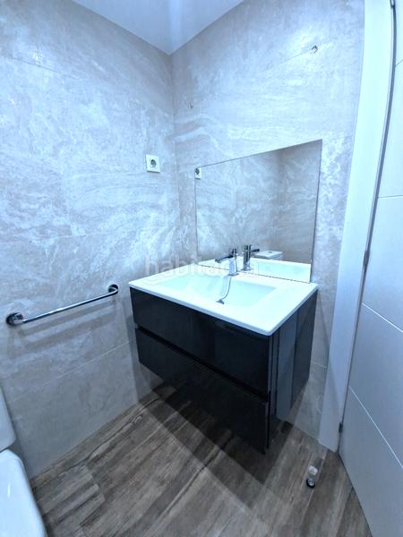 Foto 5ac41f75-75c7-40b8-8ab9-950d9bf4c97d. Miete etagenwohnung mit heizung in La Nova Esquerra de l´Eixample Barcelona