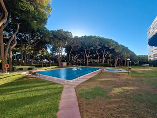 Location Duplex  Avinguda d'europa. Bonito duplex frente al mar con zona comunitaria con piscina e i