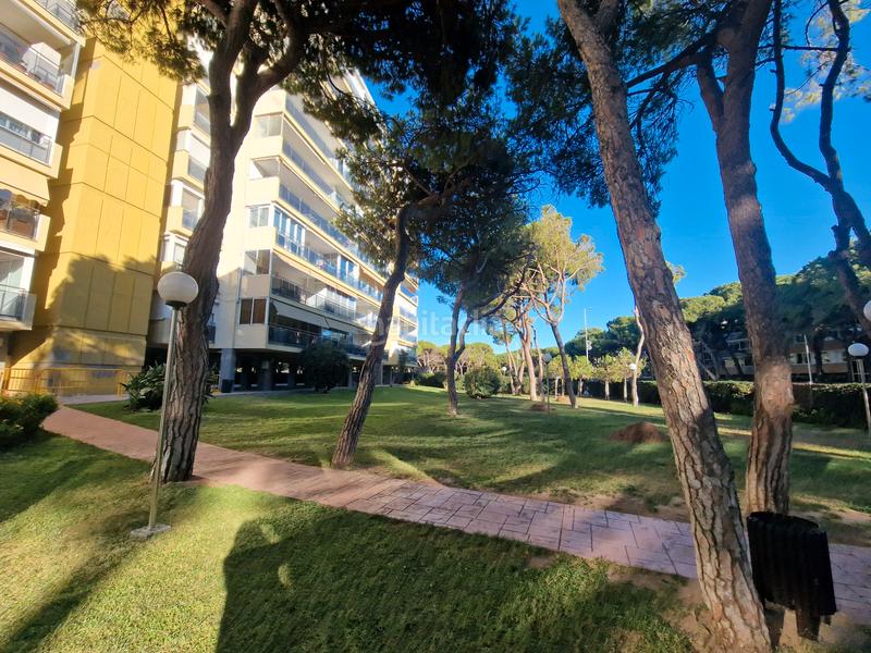 Foto 8951ee3b-eb98-4013-8685-c9e7c2e87d8a. Affitto duplex con riscaldamento parcheggio piscina in Gavà