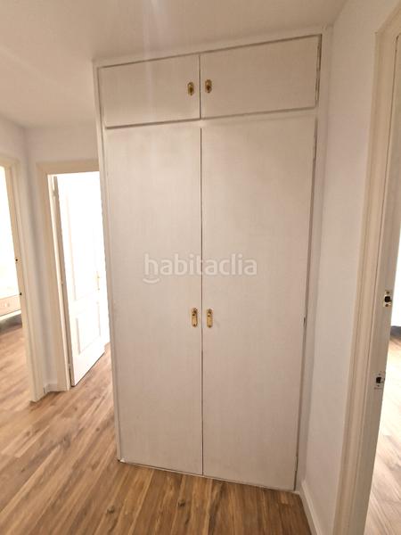 Foto a5a1dc8f-1a61-49b9-9cca-0321eeeecd92. Alquiler dúplex bonito duplex frente al mar con zona comunitaria con piscina e instalaciones en Gavà