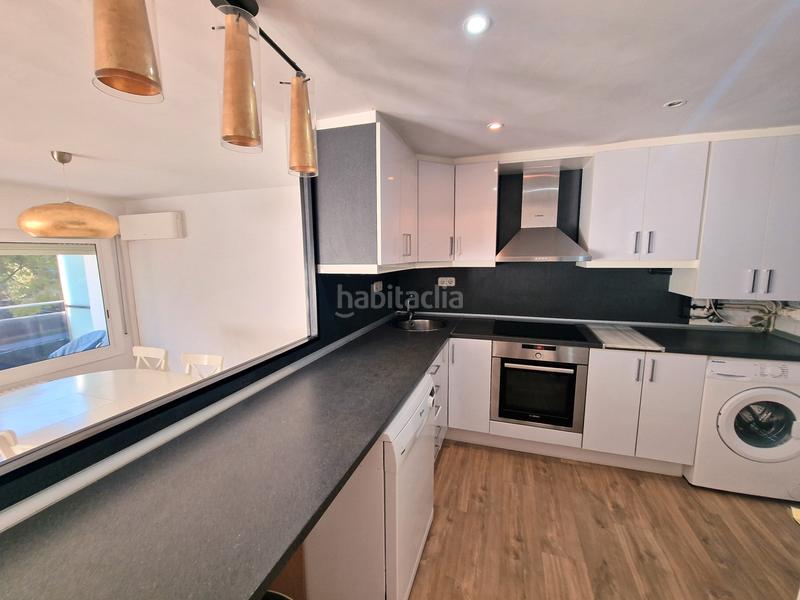 Foto 2f4da747-0ef0-4ed5-9199-b4bf9ab6f45f. Rent duplex with heating parking pool in Gava Mar Gavà