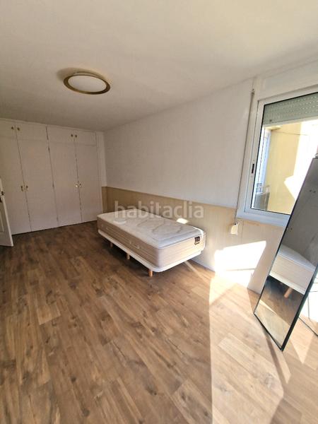 Foto cd267be0-9e08-40fa-b4ae-0dc896b8c89b. Rent duplex with heating parking pool in Gava Mar Gavà