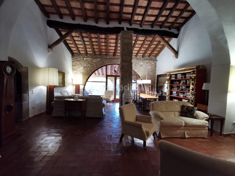 Foto 39445899-2265-4b68-b526-1fd4967812ec. Casa espectacular masía del siglo xiv y xv en Viladamat