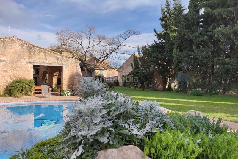 Foto 867283a0-4600-4cdb-b88f-8a11b97e56ea. Casa espectacular masía del siglo xiv y xv en Viladamat
