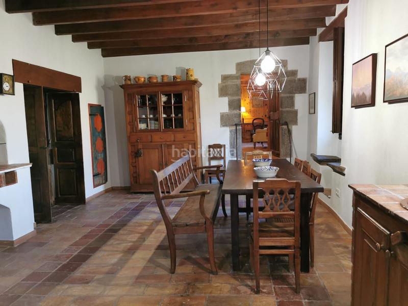 Foto b435746b-0697-4956-886a-bbd6fa9c84ff. Casa espectacular masía del siglo xiv y xv en Viladamat