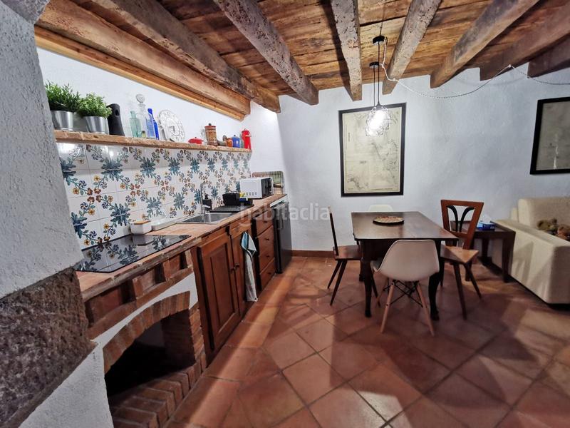 Foto c25caba8-80a6-430c-b96e-a4f0873cb0ca. Casa espectacular masía del siglo xiv y xv en Viladamat