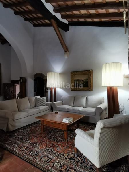 Foto d72e6aaa-254f-4960-abea-16304245d2e8. Casa espectacular masía del siglo xiv y xv en Viladamat