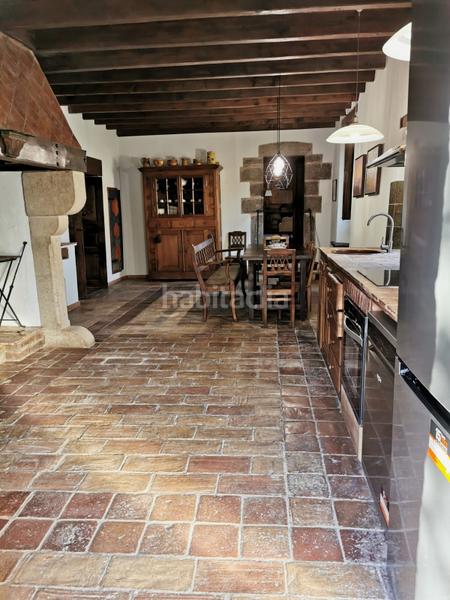 Foto e3bd392b-88f9-4d52-af8e-9975b219bb68. Casa espectacular masía del siglo xiv y xv en Viladamat