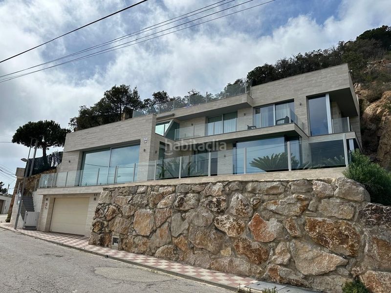 Foto 6ce0130f-6481-4576-a485-7ccf308f27d4. Casa amb calefacció a Serra Brava Lloret de Mar