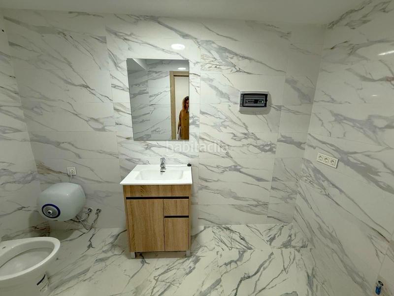 Foto fb8e276f-6b71-4b83-b394-b9b44a096917. Locale commerciale in Fenals Lloret de Mar