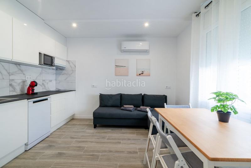 Foto 15c781e6-0e40-4f21-b47d-c8f47d090248. Edificio in Centre Lloret de Mar