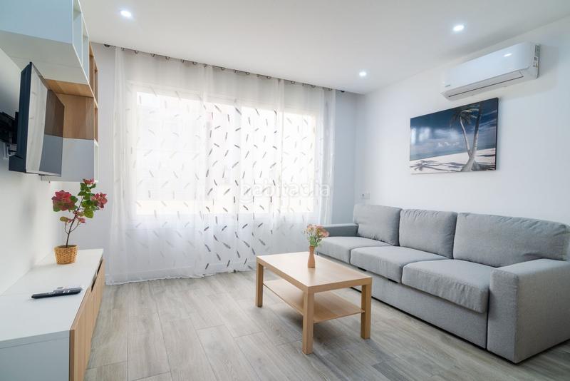 Foto 4ee5654d-5919-43e6-a135-145cc9848b77. Edificio in Centre Lloret de Mar