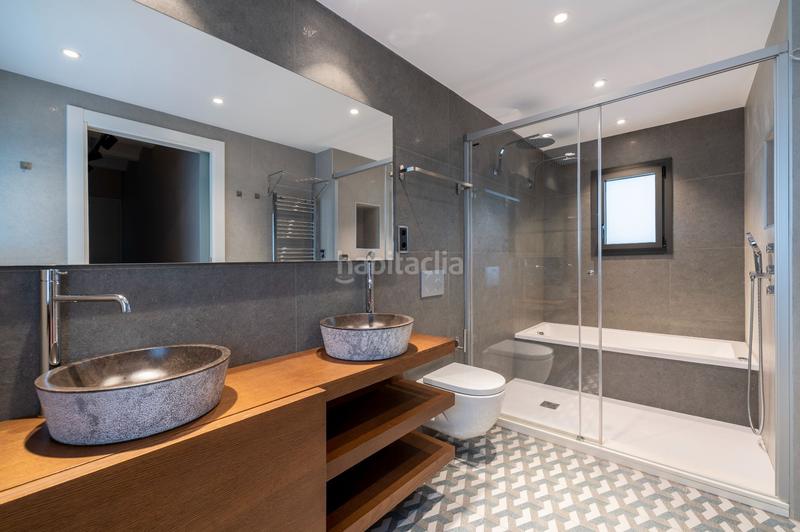 Foto 3c78802f-e178-4703-b790-707b3f982530. Casa oportunidad única . espectacular casa céntrica a 100 metros de la playa en Lloret de Mar