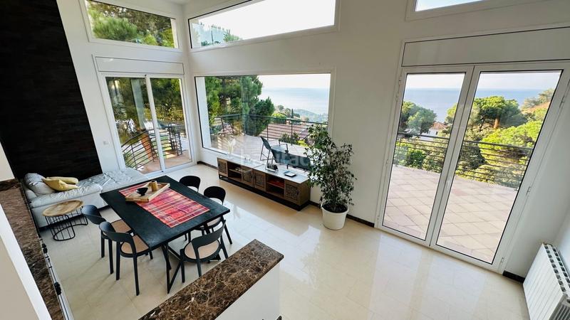 Foto ac36be41-5d54-45c1-af76-3e2ba10db90d. Chalet avec chauffage parking piscine dans Roca Grossa Lloret de Mar