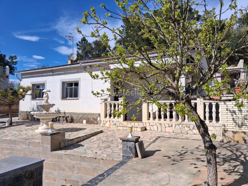 Foto 47e73f85-5211-48b2-b8d9-4386a86c78a8. Casa amb calefacció piscina a Aiguaviva Parc Vidreres