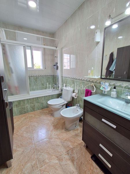 Foto 5d7bd3a2-311d-477c-acda-6d15d16573a2. Casa amb calefacció piscina a Aiguaviva Parc Vidreres