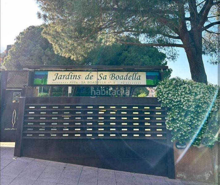 Foto ff12f435-2294-4545-8235-342eaf7afa4a. Aparcament cotxe a Santa Clotilde Lloret de Mar