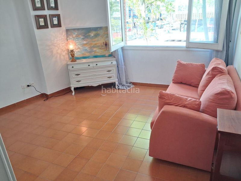 Foto f8f83a93-4b5e-48a3-87fb-187b24614eb7. Estudi amb piscina a Centre Lloret de Mar