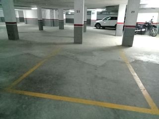 Miete Autoparkplatz  Costa carbonell. Plazas de parking en alquiler en el edificio santa anna.