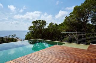 Xalet a Canyelles. Fantástica villa con impresionantes vistas al mar en prestigiosa